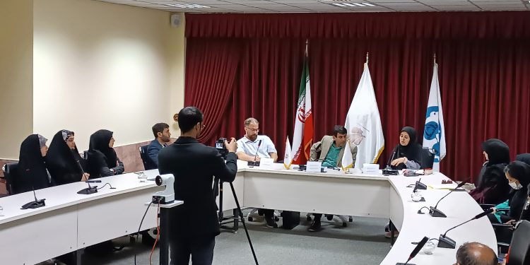 برگزاری نشست تخصصی «قرابتهای هستیشناختی آپارتاید و صهیونیسم» 1 برگزاری نشست تخصصی «قرابتهای هستیشناختی آپارتاید و صهیونیسم»