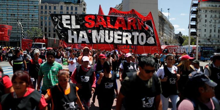 News Report: Human Rights Crisis in Argentina Amid Crackdown on Protests and Erosion of Judicial Independence 1 News Report: Human Rights Crisis in Argentina Amid Crackdown on Protests and Erosion of Judicial Independence