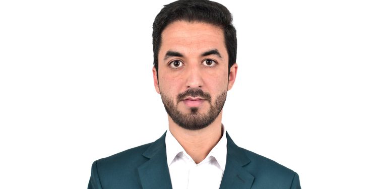 Specialized Interview with an Afghan Migrant Student in Iran: Challenges and Opportunities of Studying and Residing