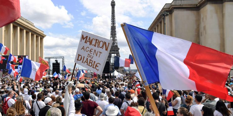 Analytical Report: From Austerity to Social Protest – The Human Rights Reflections of France’s Financial Crisis under NATO 1 Analytical Report: From Austerity to Social Protest – The Human Rights Reflections of France’s Financial Crisis under NATO